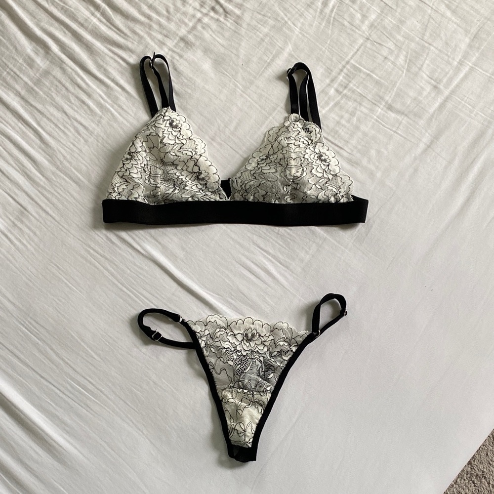 Love Loren Black and White Lace Lingerie Set